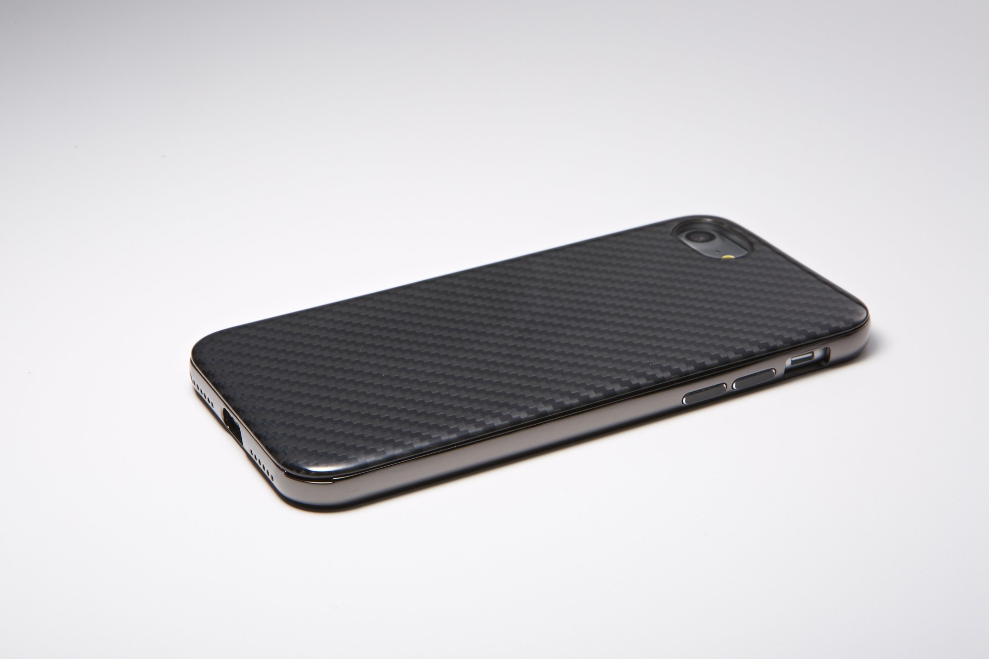 iPhone7 黒 Amazon.co.jp: Deff ディーフ HYBRID Case UNIO Kevlar iPhone 7